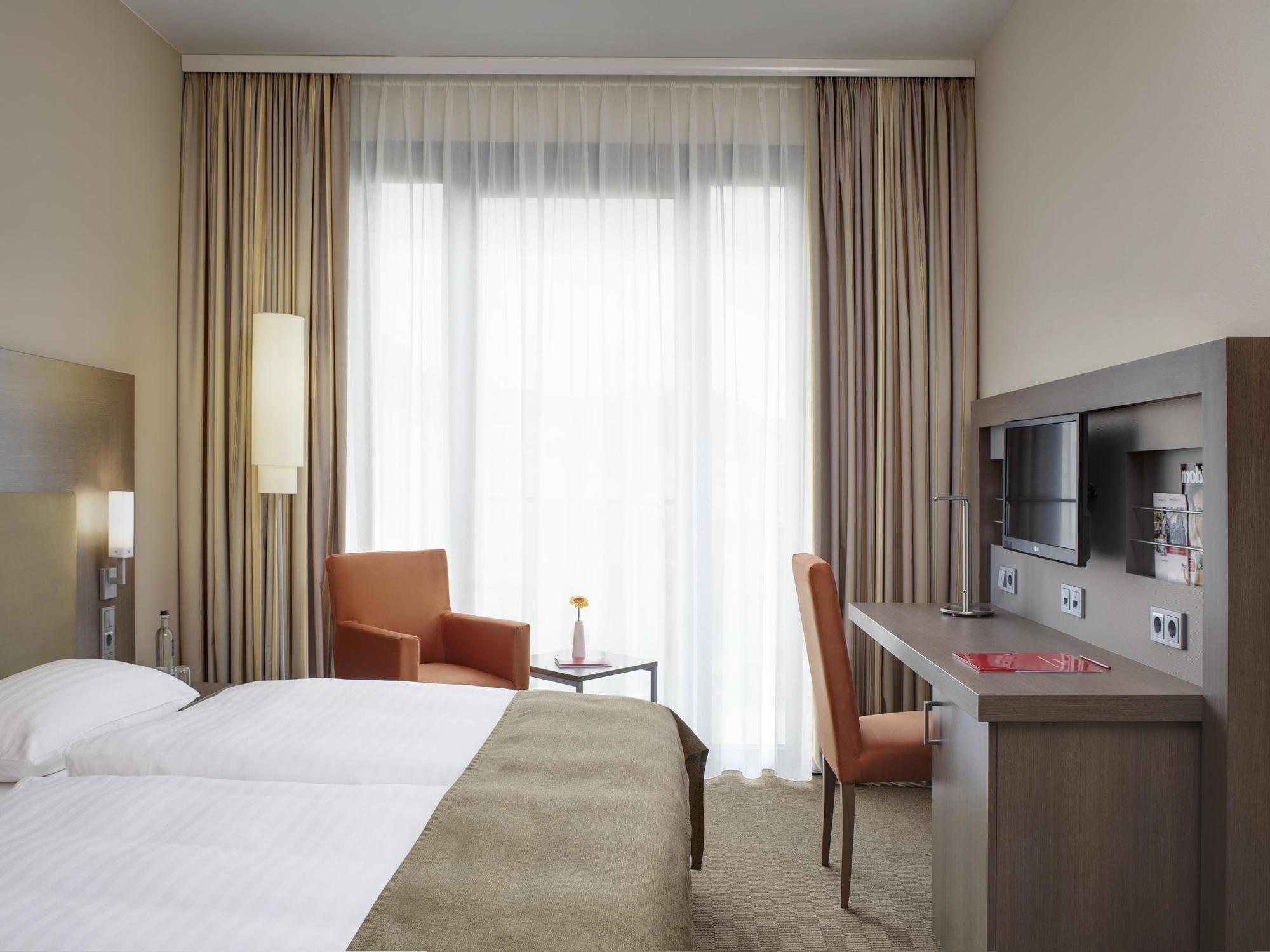 อินเตอร์ซิตี้โฮเต็ล ฮันน์โอเวอร์ Hotel ฮันโนเวอร์ ภายนอก รูปภาพ