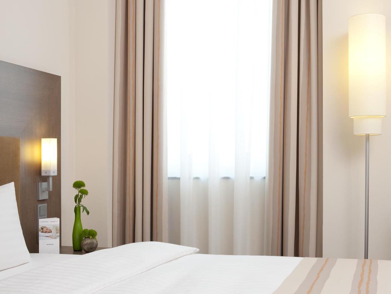 อินเตอร์ซิตี้โฮเต็ล ฮันน์โอเวอร์ Hotel ฮันโนเวอร์ ภายนอก รูปภาพ